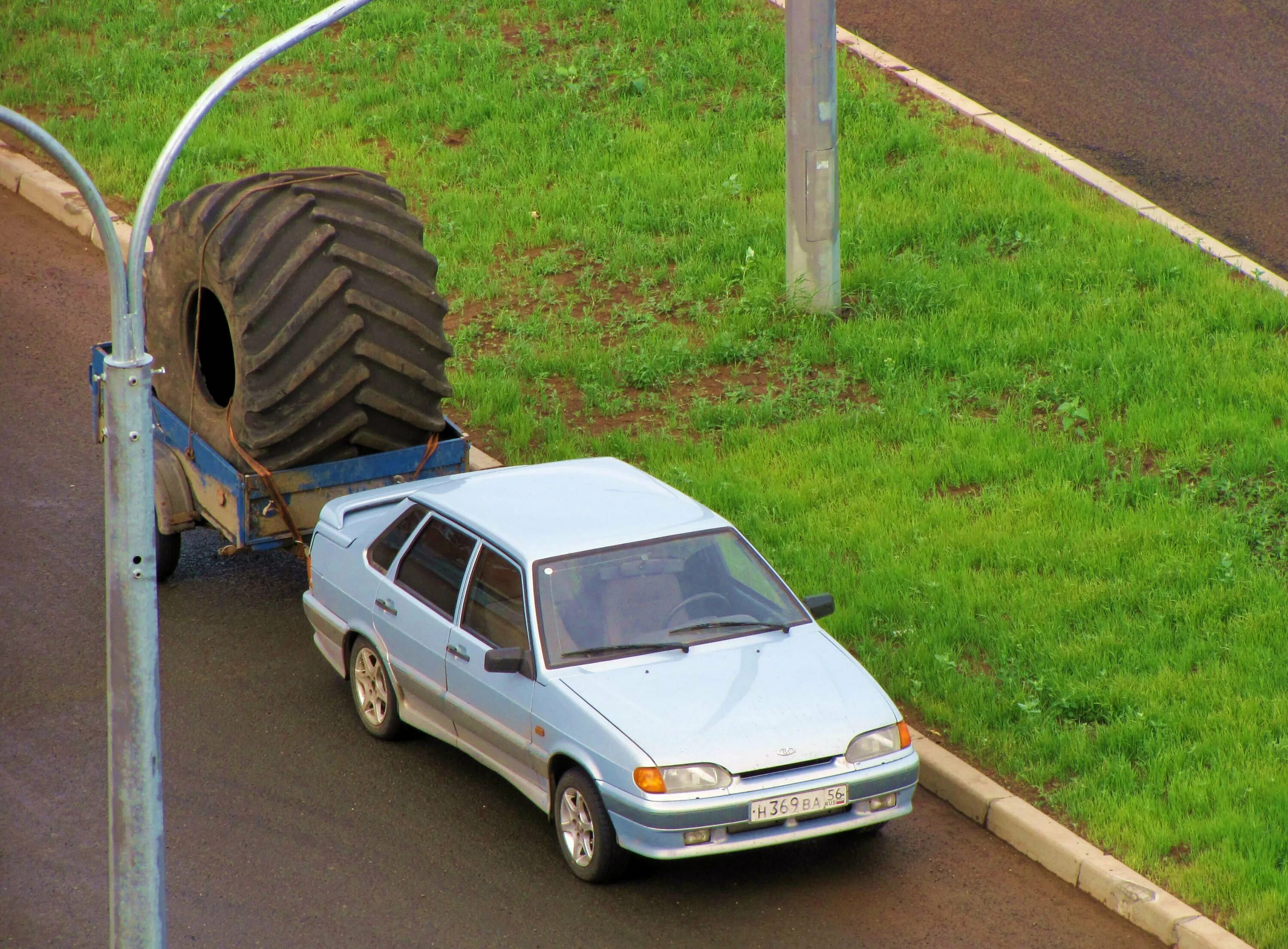 Авто прикола видео. Самые угарные машины. Прикольные тачки. Странные авто. Ржака до слез машины.