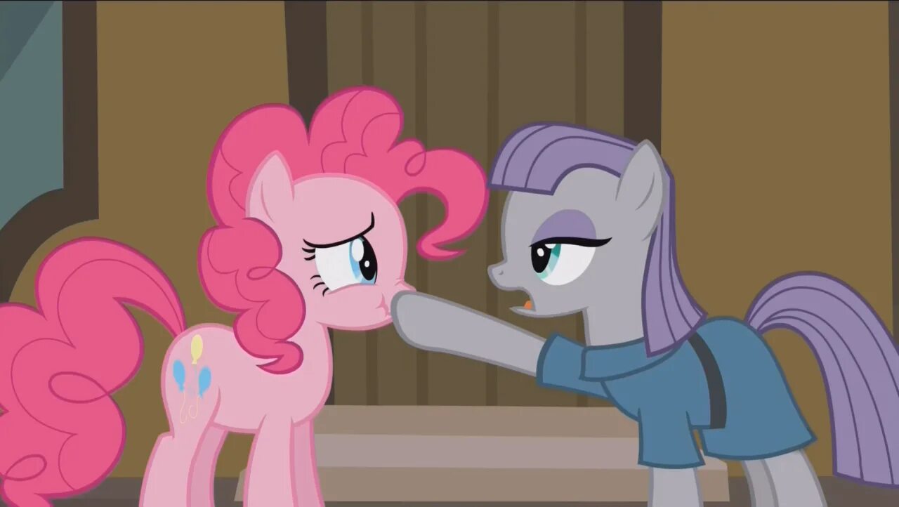 Поли пай новые видео 2024. Hello pinkie pie. Мой маленький пони. Пинки пай плачет. Поли пай влог.