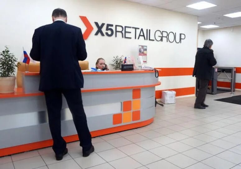 Сотрудники кабинет перекрестками. Станислав Богданов x5 Retail Group. Х5 Ритейл групп Пятерочка. Ирина Барановская x5 Retail Group. Х5 Ритейл групп сотрудники.