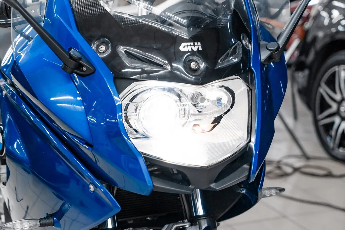 Фара на мотоцикл bmw r1200r. Кастом фары на мото. Фара на мотоцикл bmw r1200r. Bmw r ninet фара. Новая фара на bmw r1150gs.