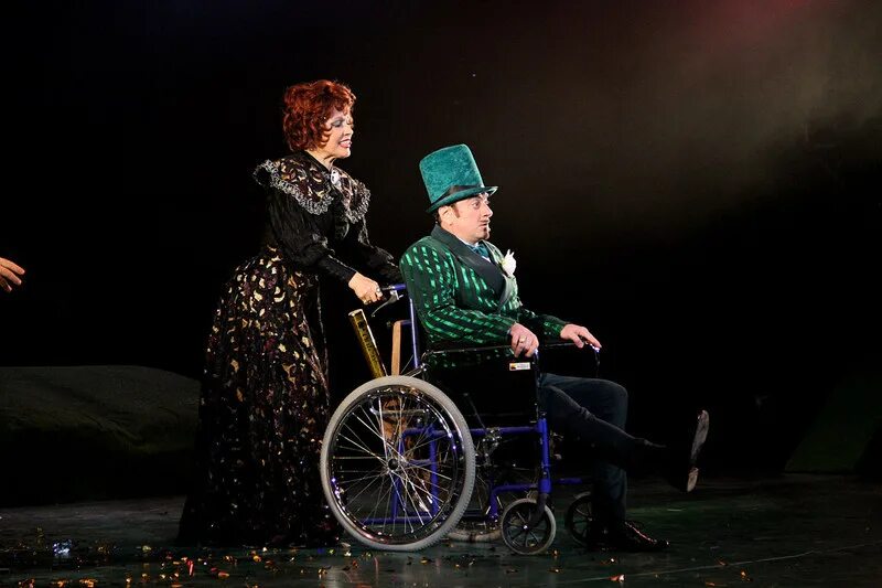 марица музыкальный театр. марица театр музыкальной комедии. графиня марица оперетта. марица ростовский музыкальный театр. роман ромашов марица театр.