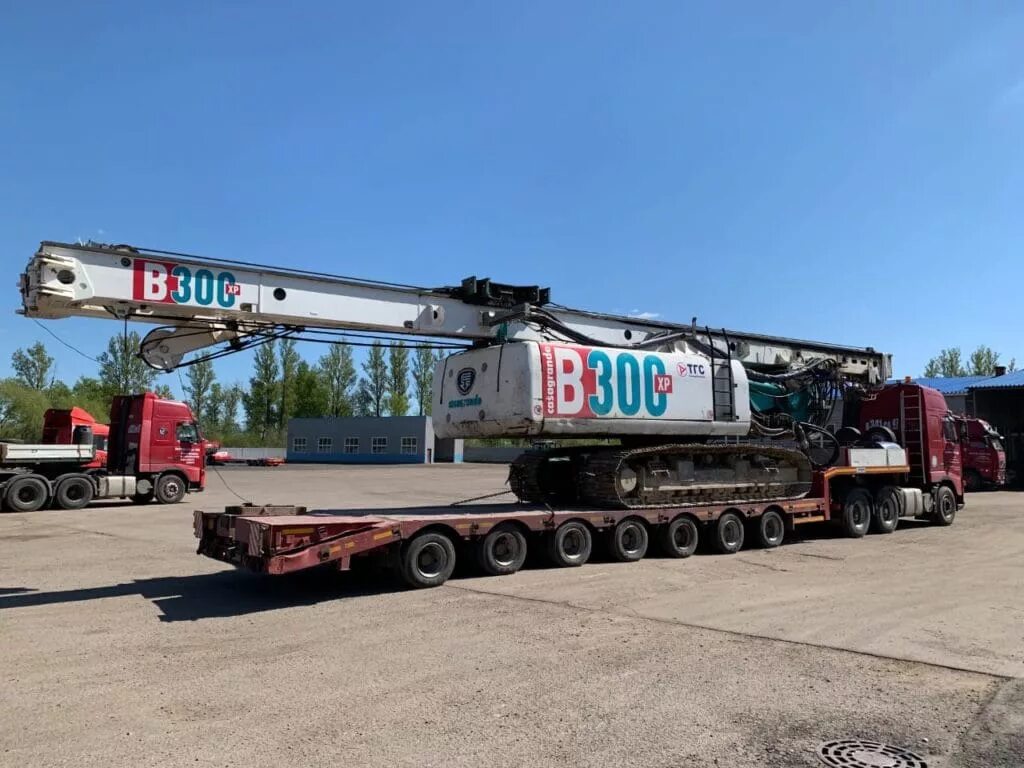 Буровая на трале. Буровая zr 300 d на трале. Prakla rb 90т. Буровые установки. Трал негабарит 100 тонн.