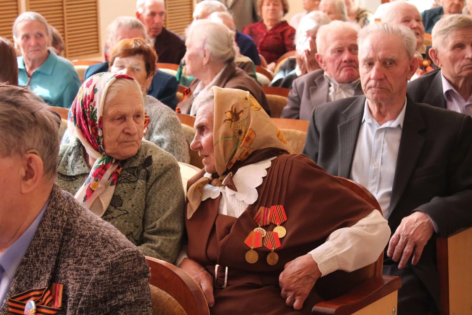 пенсионеры ветераны. ветеран труда пенсионер. совет ветеранов республики коми. общественная организация ветеранов белгород. ветеран труда калужской области.