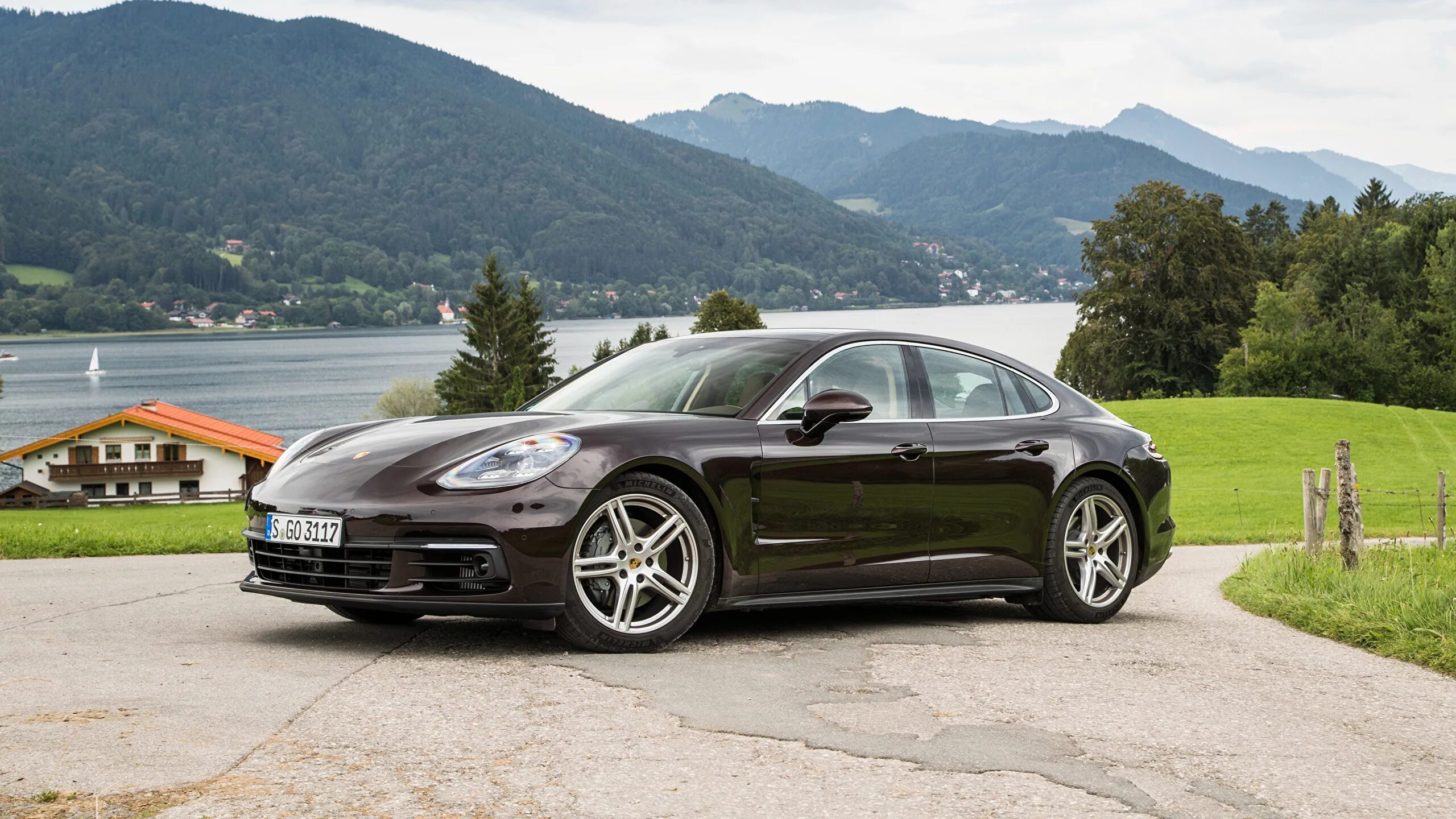 Порше panamera. Порш панамеру. Порш панамеру. Porsche panamera price. Порш панамеру.