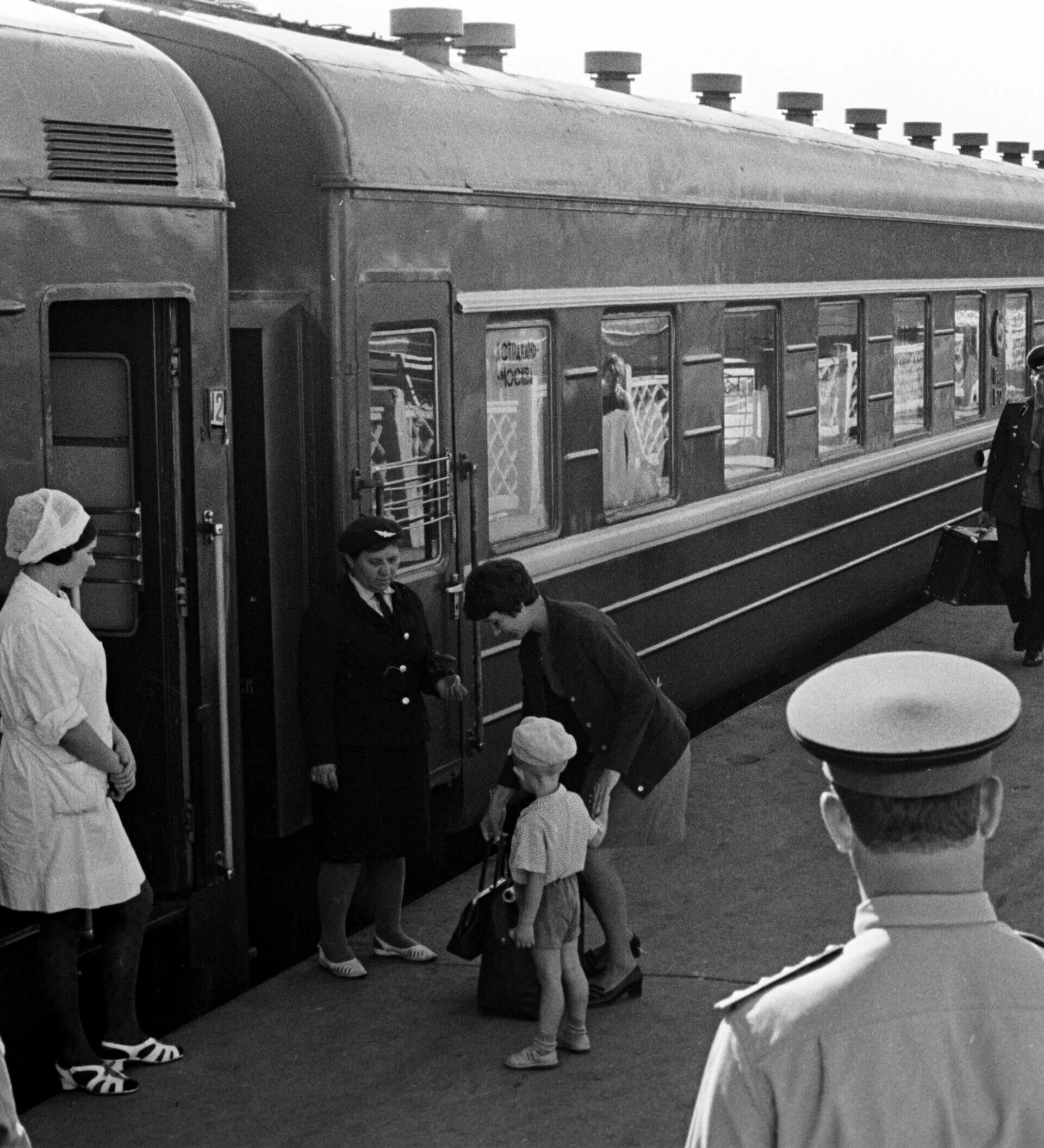 Эпидемия холеры в астрахани 1970. Эпидемия холеры в ссср в 1970 году. Эпидемия холеры в одессе в 1970. Одесса 1970 год эпидемия холеры википедия. Одесса 1970 год эпидемия холеры википедия.