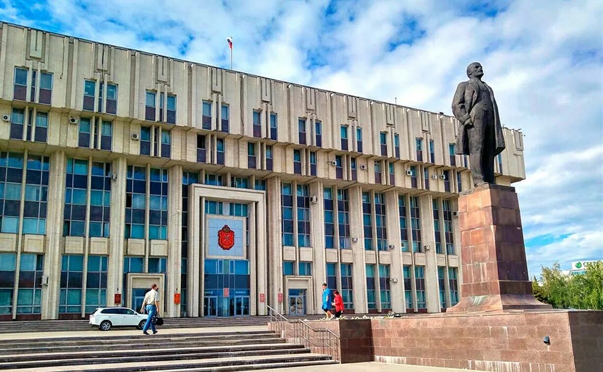 Тула город предприятия. Правительство тульской области, тула. дом правительства тула. администрация города тулы. белый дом тула правительство.