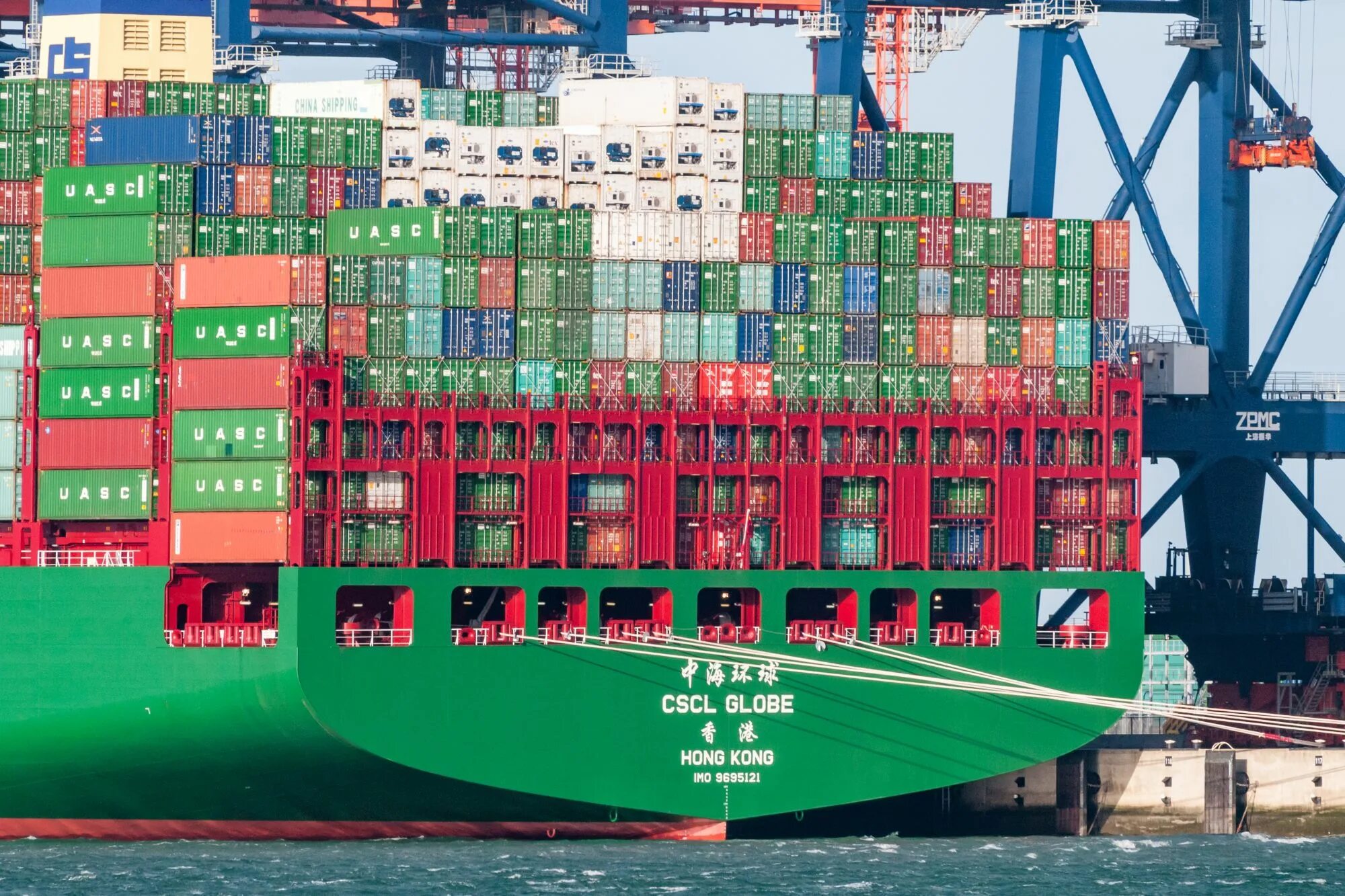 Cscl. Контейнеровоз cscl globe. cscl globe судно. ulcv контейнеровоз. самый большой контейнеровоз.
