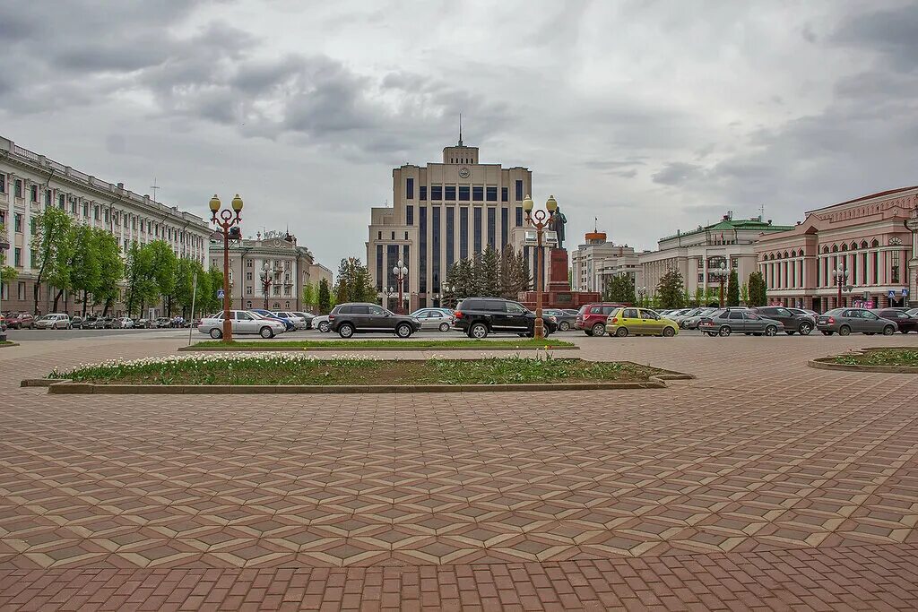 Казанская пл. Центральная площадь Казани. Города Казани площадь свободы. Площадь свободы Казань сверху. Площадь свободы – культурный и административный центр Казани.