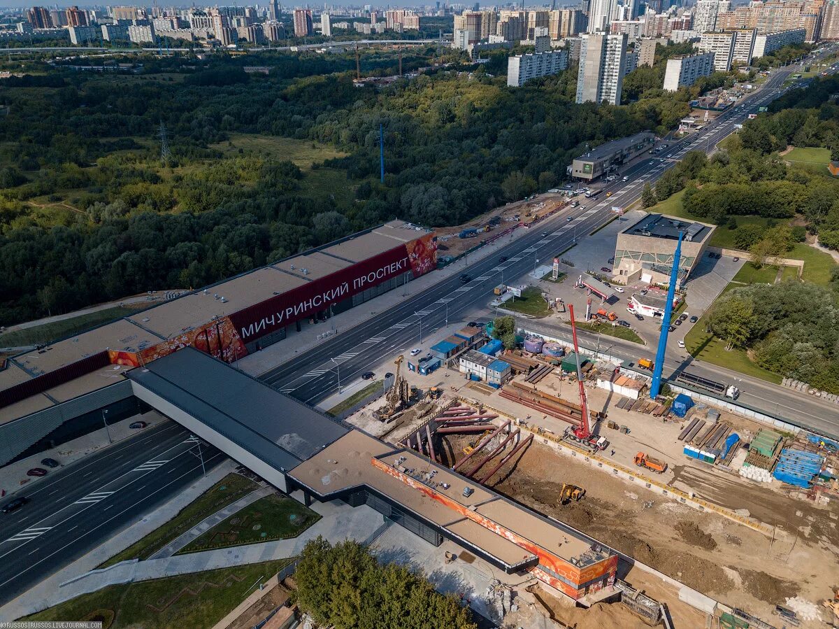 Переход на кунцевской. Метро Мичуринский проспект БКЛ. Станция Мичуринский проспект. Мичуринский проспект станция метро. Станция Мичуринский проспект Солнцевская линия.