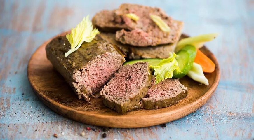 Как вкусно приготовить паштет из говяжьей печени. Паштет из куриной печени запеченный в духовке. паштет из куриной печени в духовке. паштет из говяжьей печени в духовке запеченный. куриный паштет запеченный в духовке.