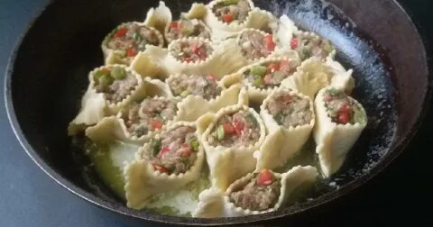 Пельмени с овощами и мясом