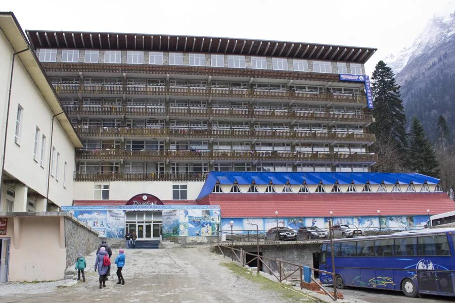 гостиница домбай в домбае. гостиница домбай в домбае. апартаменты жк вершина домбай. отель сок домбай. домбай (курортный посёлок).