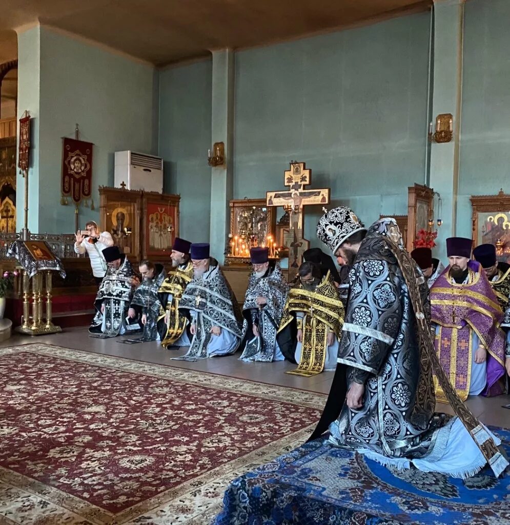 монахи свято духова монастыря волгоград. свято духовский мужской монастырь. свято духовский мужской монастырь. духов монастырь волгоград. владыка феодор и монастырь.