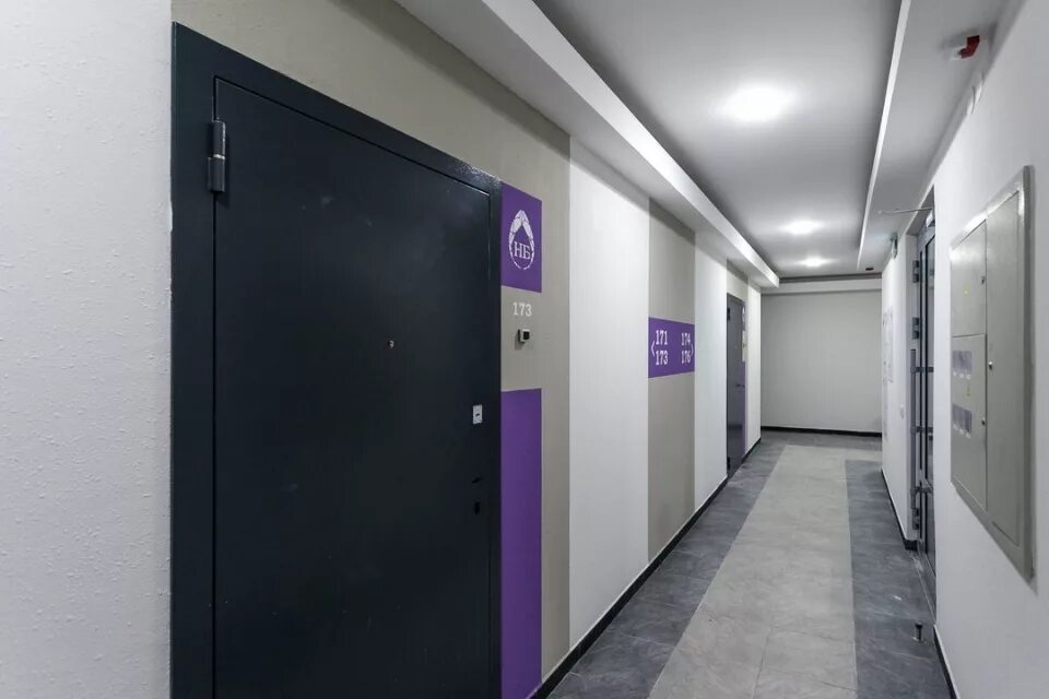 17 микрорайон зеленоград лифты. Лифт в торговом центре. Оао "мэл" лифт. Лифт пик комфорт. Mel завод лифтов.