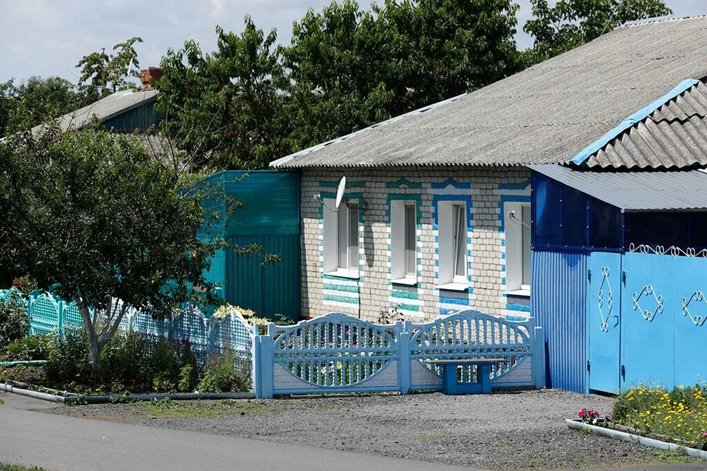 Прогноз погоды ровеньский район белгородской области. Села Белгородской области. Село Еремовка Ровеньского района Белгородской. Деревни Белгородской области. Деревни и села Белгородской области.