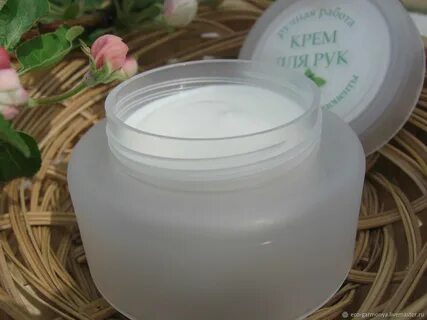Крем от сухости рук