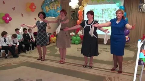 Платье воспитателя детского сада