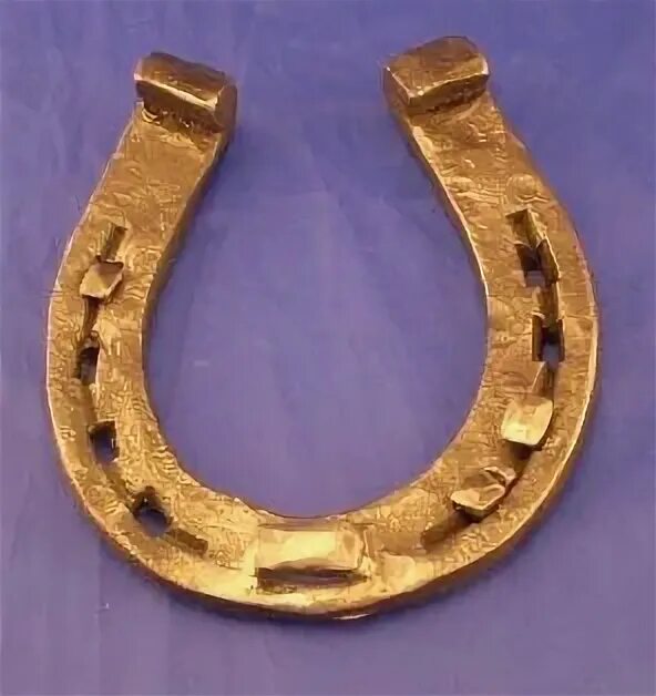 Жюль ардан сломанная подкова. Подкова. Сломанная подкова [1973 poster. Сломанная подкова. Подкова над дверью.