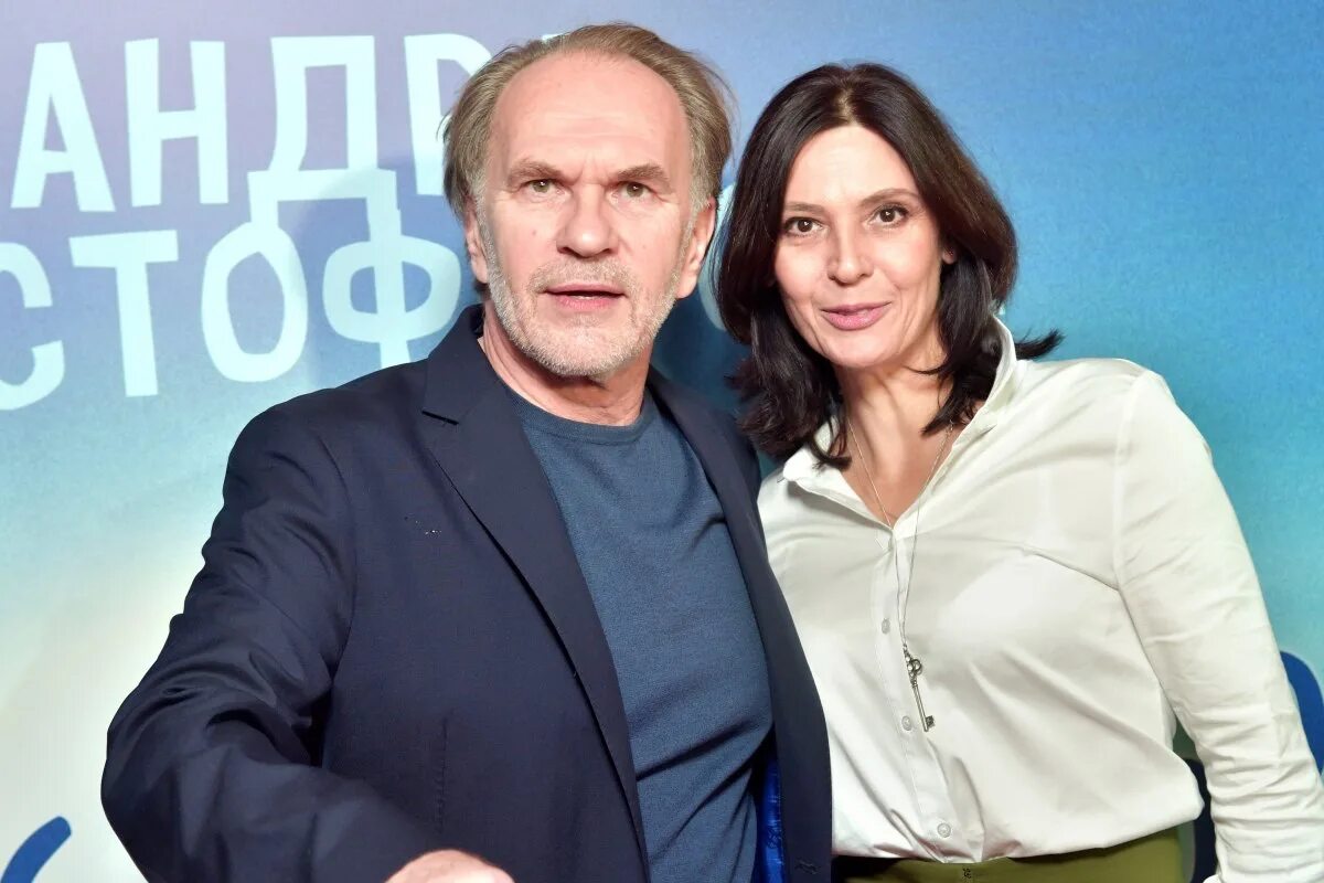 Лидия вележева и алексей гуськов. Гуськов алексей жена. Алексей гуськов семья. Гуськов алексей жена. Лидия вележева и алексей гуськов.