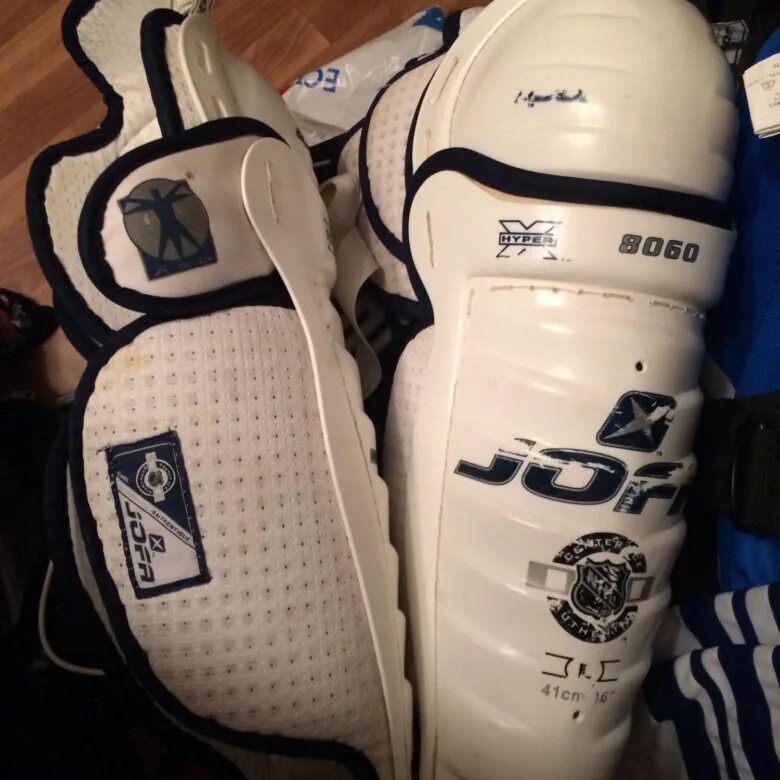 Щитки хоккейные jofa 8070. Щитки jofa 8060. Хоккейная форма jofa. Хоккейные щитки jofa 3к. Jofa 6070 щитки хоккейные.