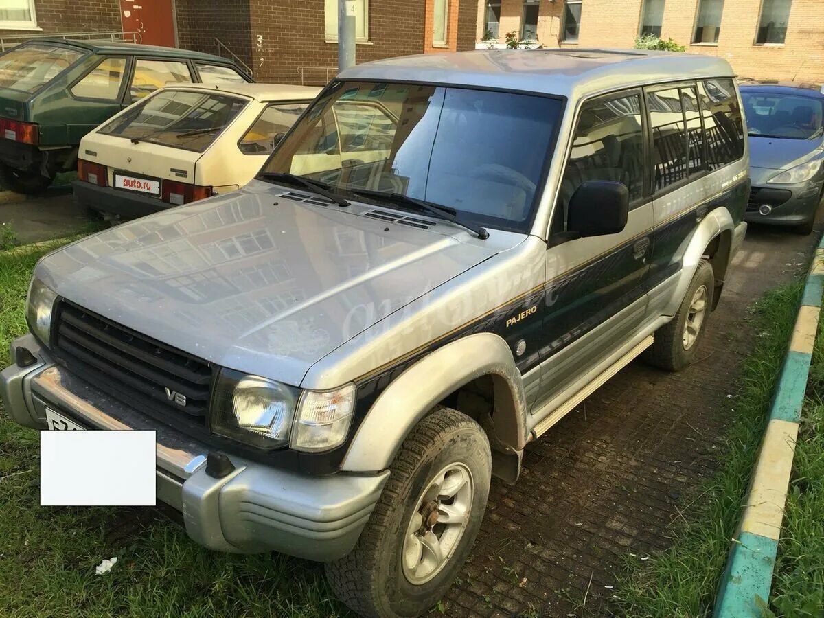 Mitsubishi pajero 2000