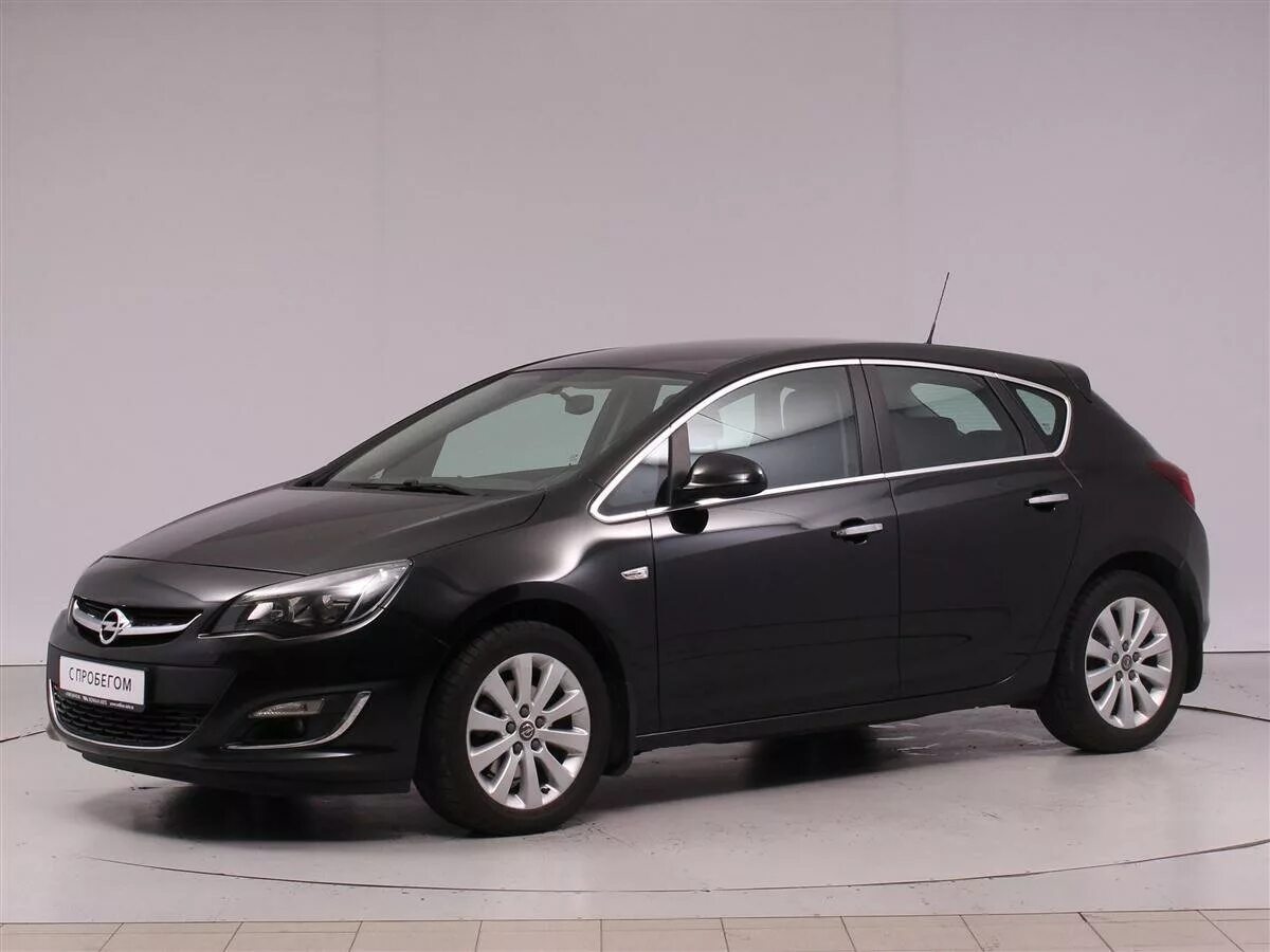 Opel astra черный