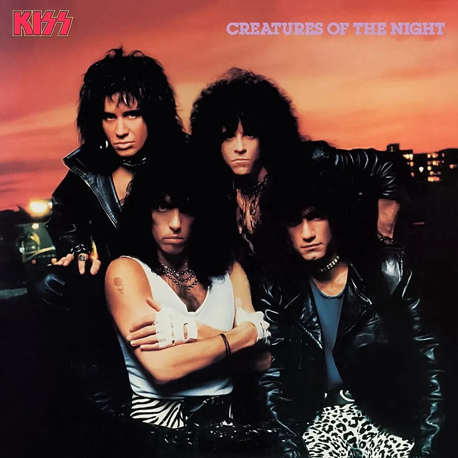 Kiss the night. Kiss группа 1982. Брюс Кулик Kiss. 1982 Creatures of the Night. Kiss creatures of the Night album.