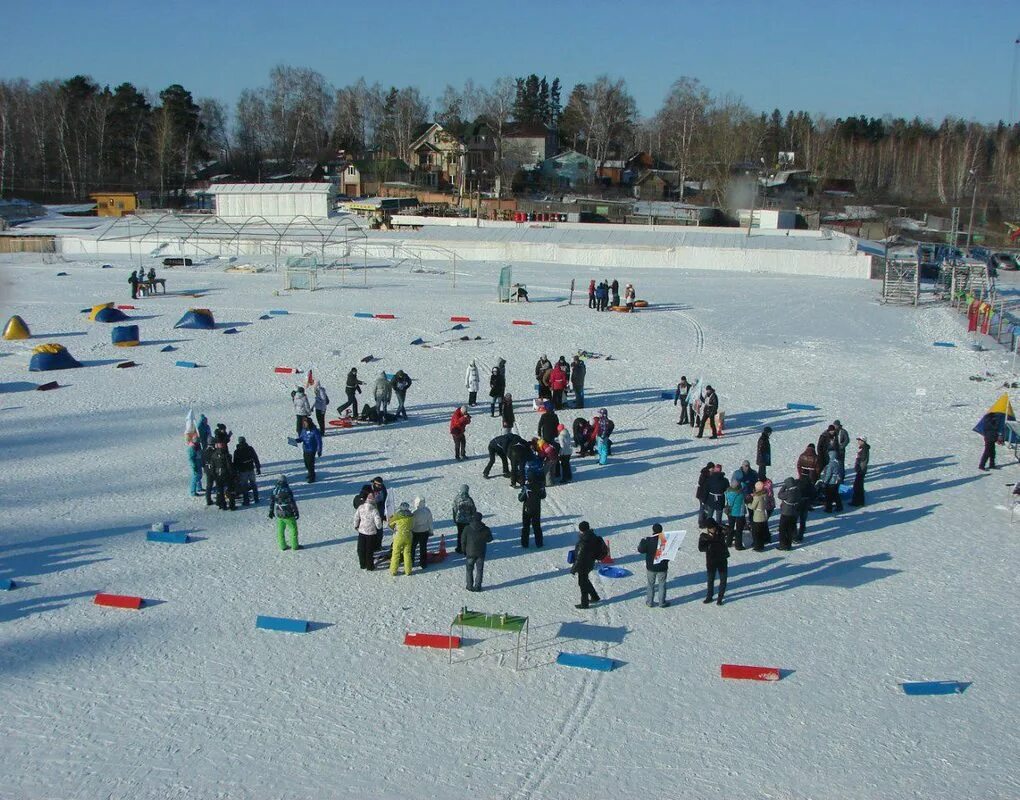 лыжная база ветлужанка красноярск. лыжный стадион ветлужанка. зима надежды нашей. стадион ветлужанка красноярск плюшки. лыжный стадион ветлужанка красноярск.
