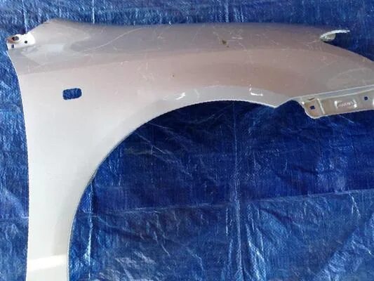 Правое переднее крыло тойота королла 120. Переднее крыло тойота филдер nze 121. Таета карола 120 крыдо крыло. Тойота королла 120 кузовпепеднее крыло. Крыло тойота королла 120.