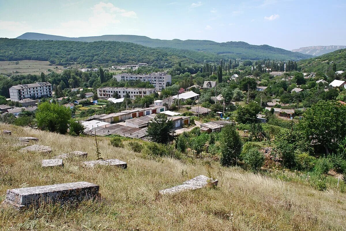 Верхоречье бахчисарайский. Село Верхоречье Крым. Верхоречье Бахчисарайский район. Село Верхоречье Бахчисарайский район. Холмовка Бахчисарайский район.