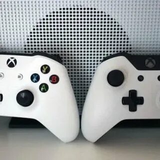 Как заряжать xbox series s