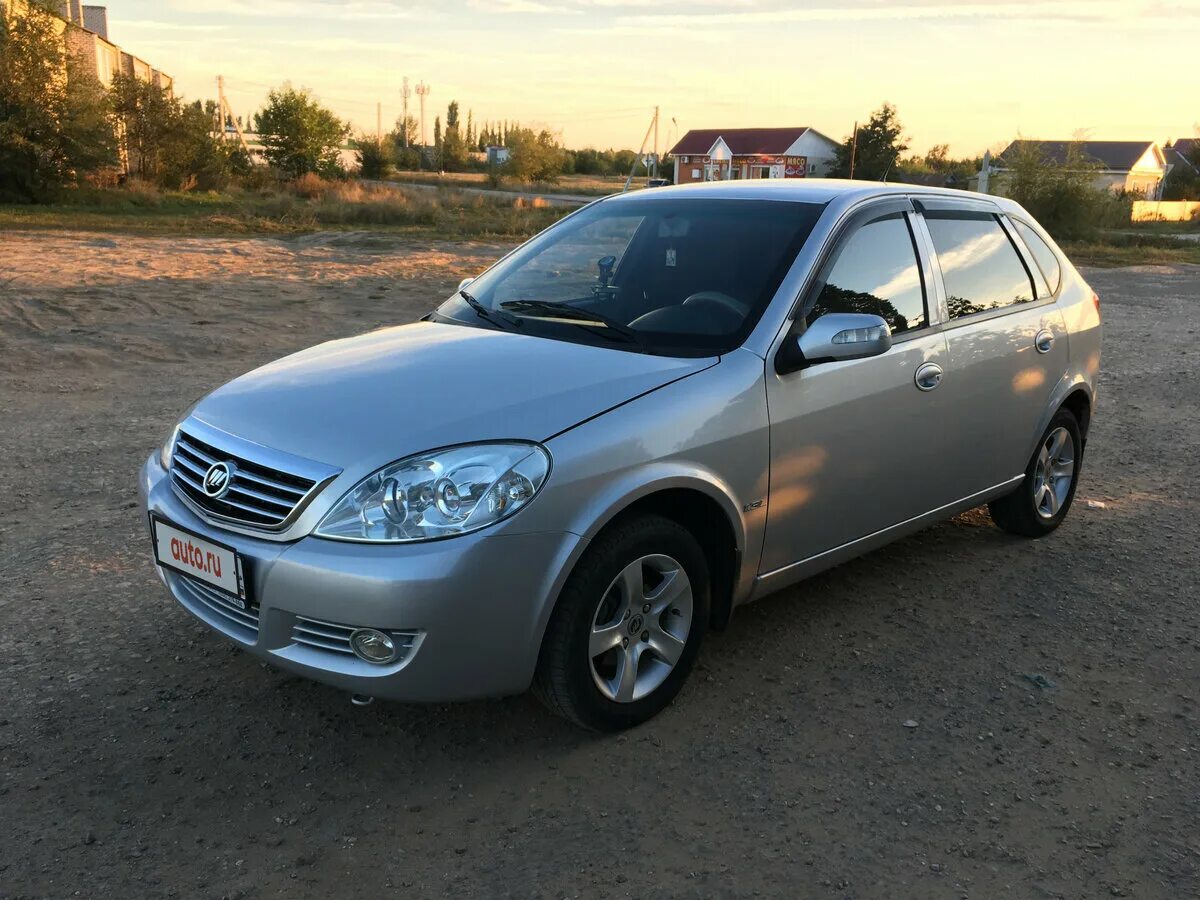 Lifan breez. Лифан Бриз хэтчбек 2011. Lifan Breez 520. Lifan Breez 520 2011. Лифан Бриз 2011 года.