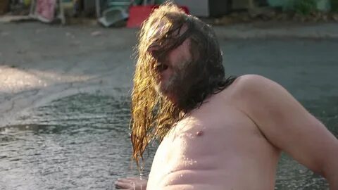 David Spade nude in Father Of The Year.