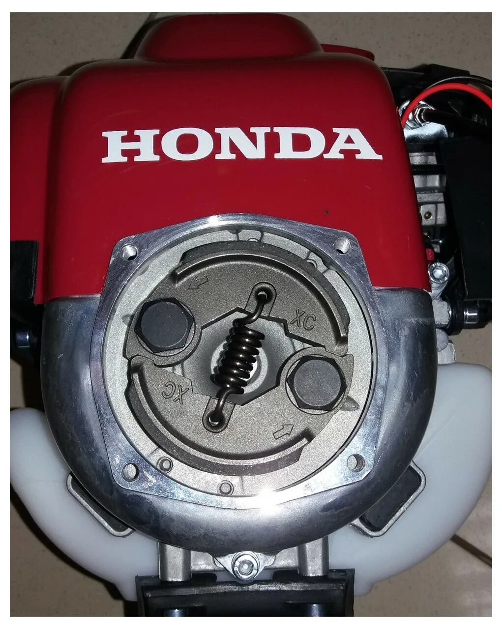 триммер honda 4 тактный. четырёхтактный двигатель "honda-gx390". двигатель honda четырехтактный. бензокоса хонда gx35. Honda gx35t-st4-oh.