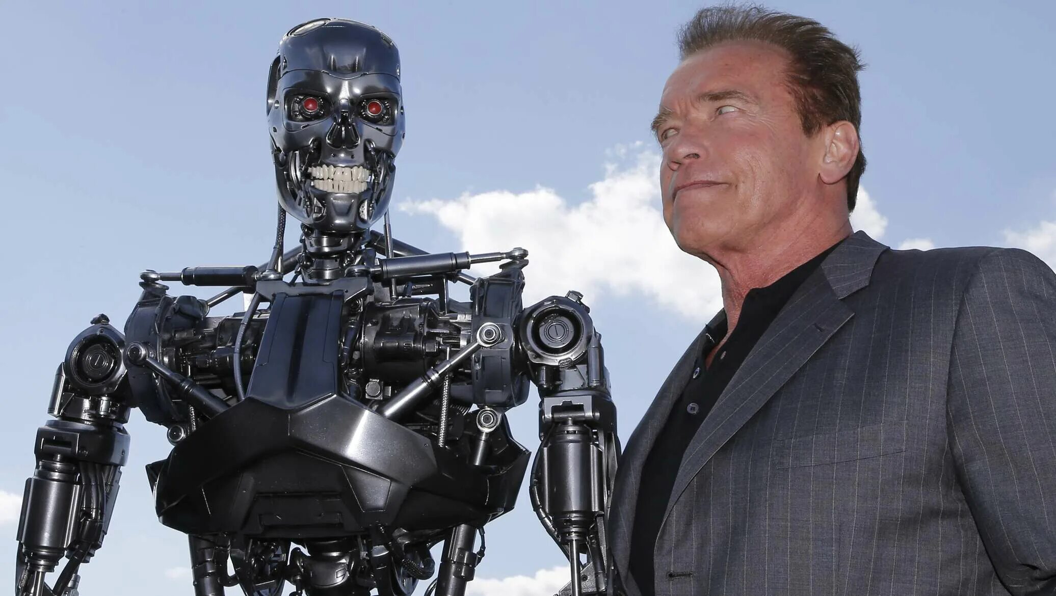 Терминатор т 800 арнольд шварценеггер 1984. Терминатор 1 фильм 1984. Джеймс кэмерон. Терминатор 1 режиссер. Арнольд шварценеггер терминатор 1.