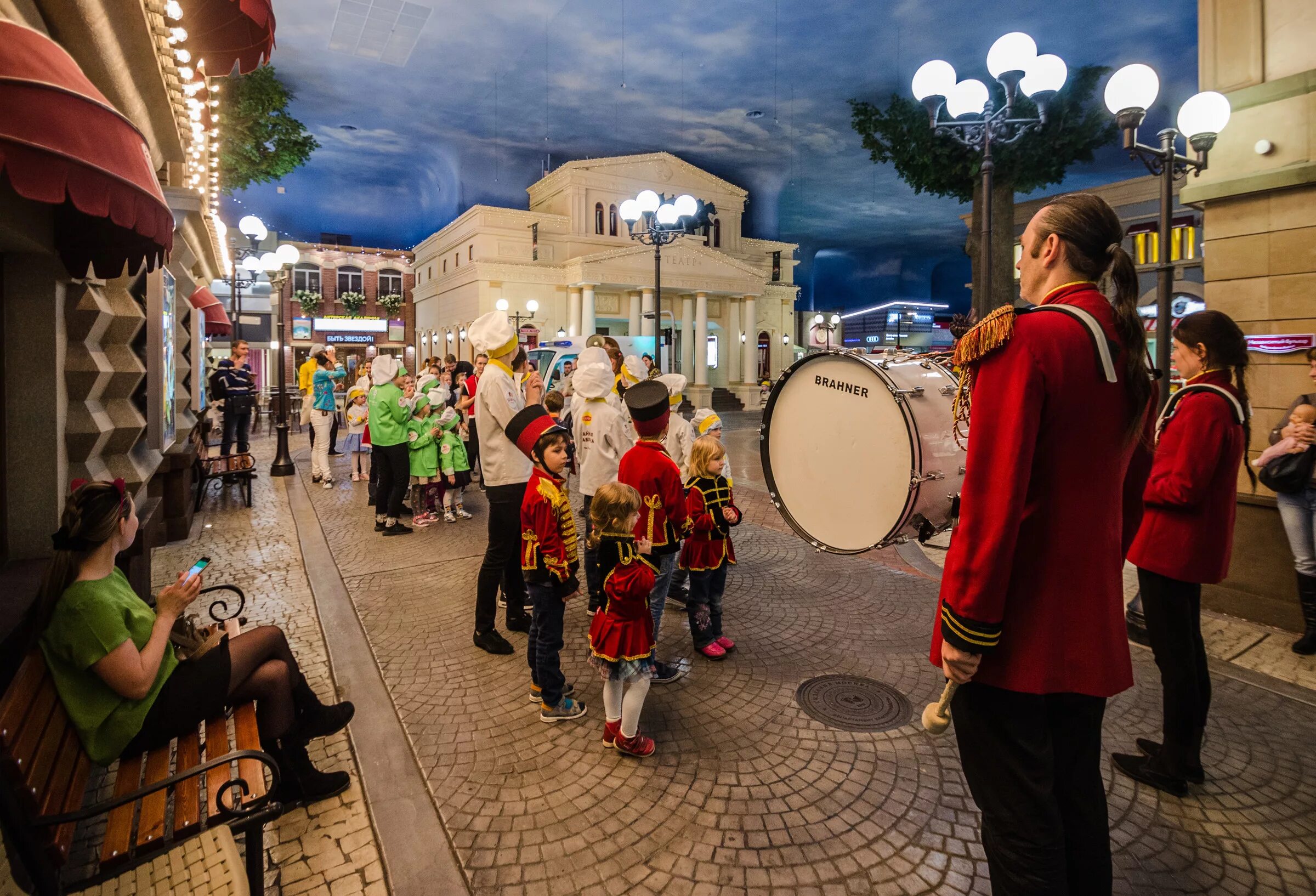 тц авиапарк кидзания. детский парк кидзания в москве. парк кидзания. город кидзания авиапарк.