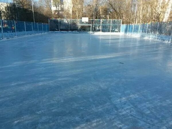 химик дзержинск футбольный клуб лого. дк химик каток уфа. химик мелеуз. химик мелеуз. каток химик мелеуз 2022.