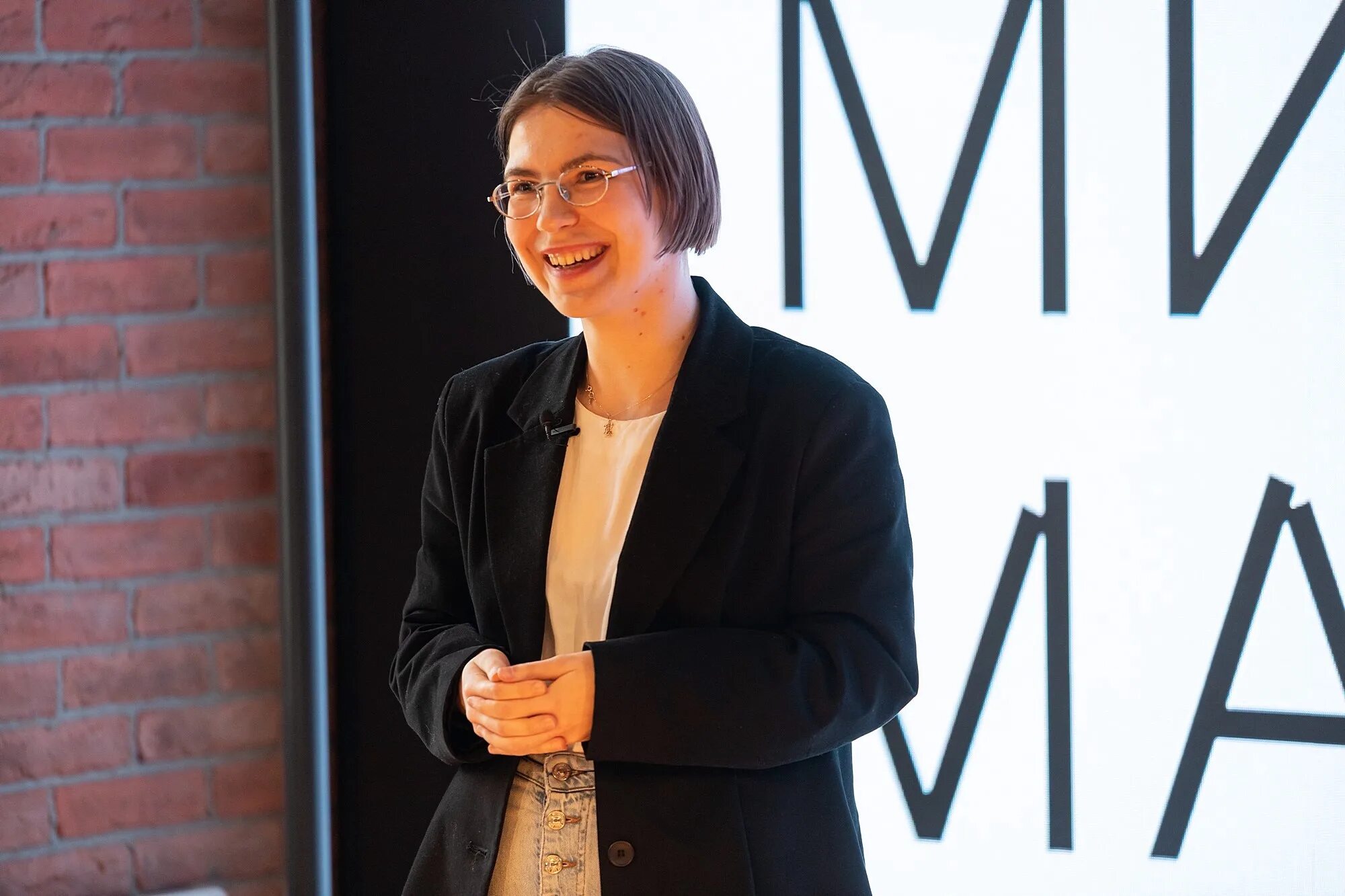 Элина искусствовед. Анна виленская и открытый музыкальный лекторий. Борис казиник скрипач. Музыкальный искусствовед. Музыкальный искусствовед.