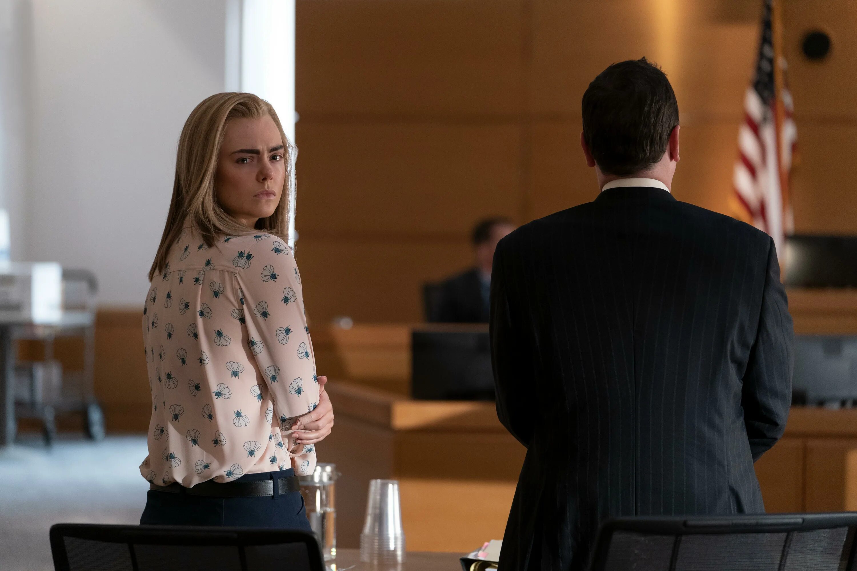 She is michael. Дeвyшкa из Плeйнвилля (2022). Девушка из Плейнвилля сериал. Девушка из Плейнвилля сериал 2022 актёры. Девушка из Плейнвилля 1 сезон.