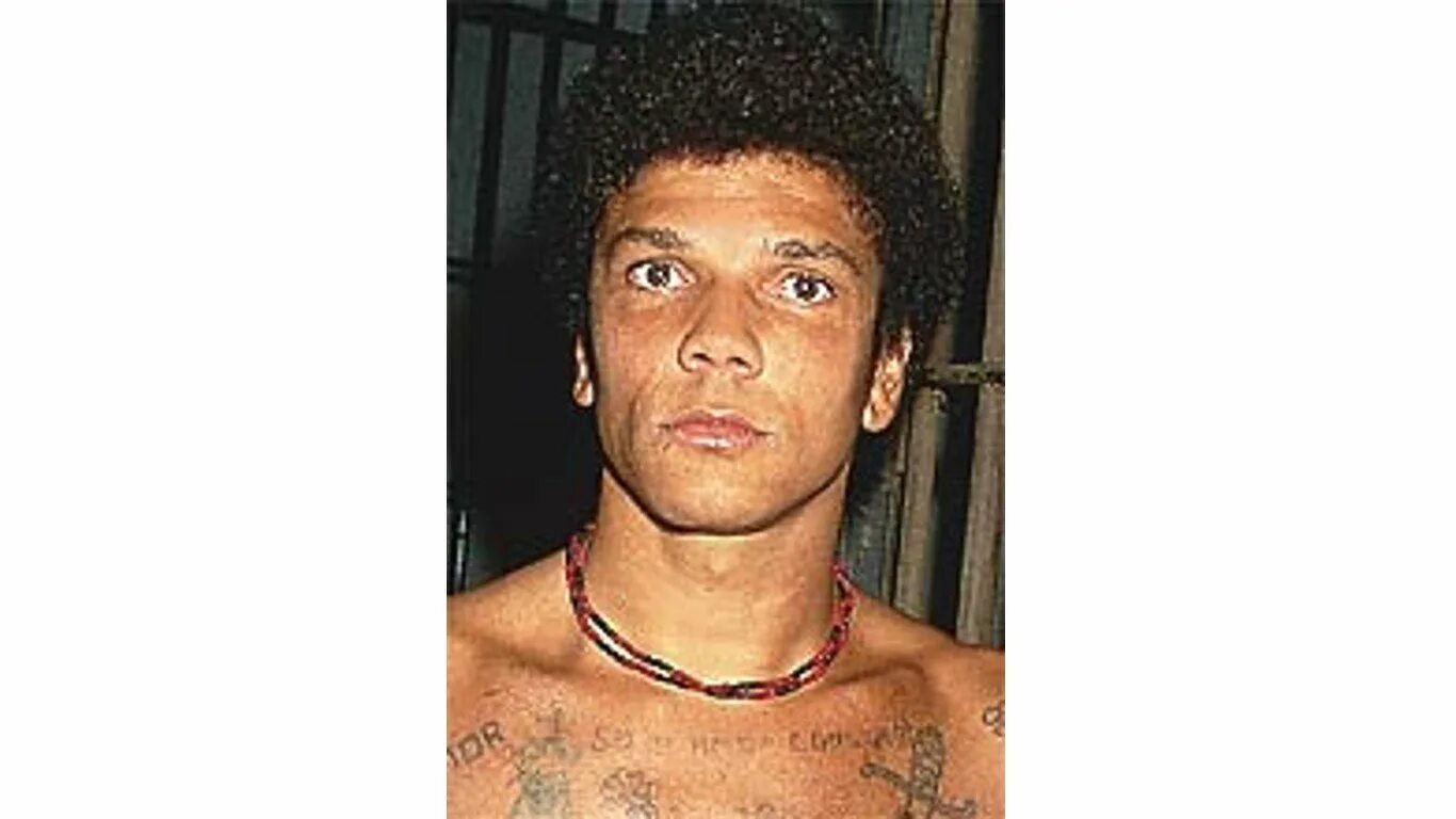 2003 год маньяки. Чикагские потрошители серийные убийцы. 2003 год маньяки. 2003 год маньяки. Ангарский маньяк.