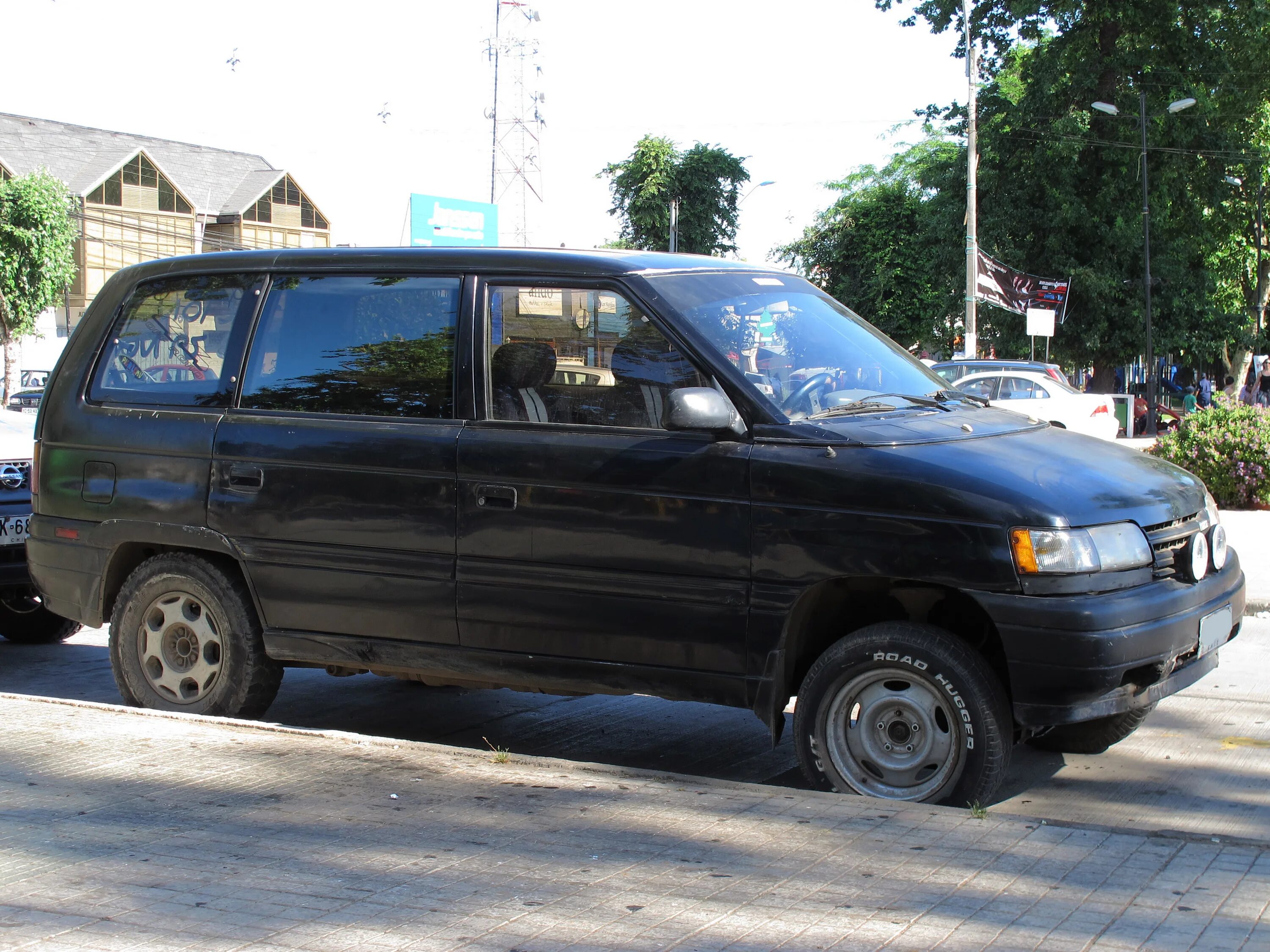 Мазда мпв купить б у. Mazda MPV 1990. Mazda MPV 1996 4x4 4wd. Мазда MPV 1990-1998. Мазда МПВ 1988г.