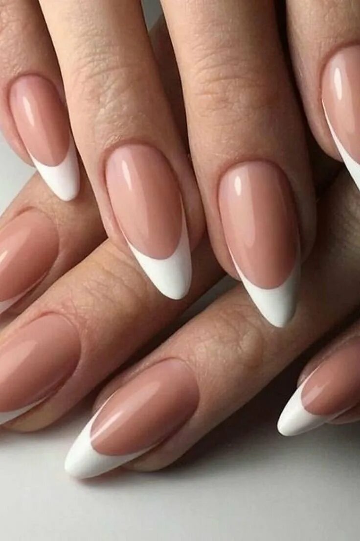 миндальный французский маникюр. маникюр френч миндаль. ногти миндаль французский маникюр. свадебный маникюр миндаль френч. выкладной френч миндаль французский.