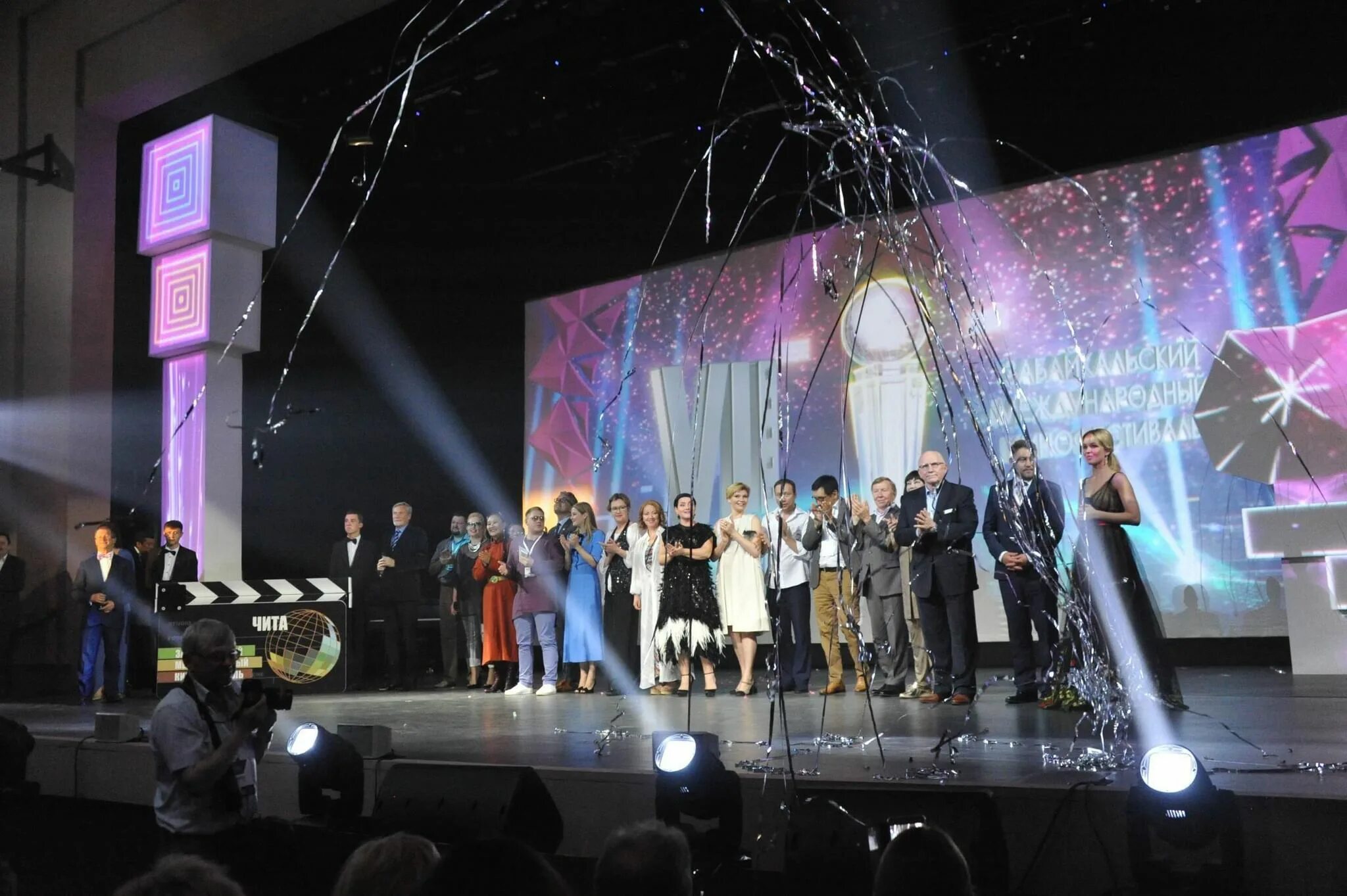 Кинофестиваль чита 2022. Кинофестиваль чита 2024 программа. Кинофестиваль в чите в 2022 году. Кинофестиваль чита 2024 программа. Кинофестиваль в чите фото.