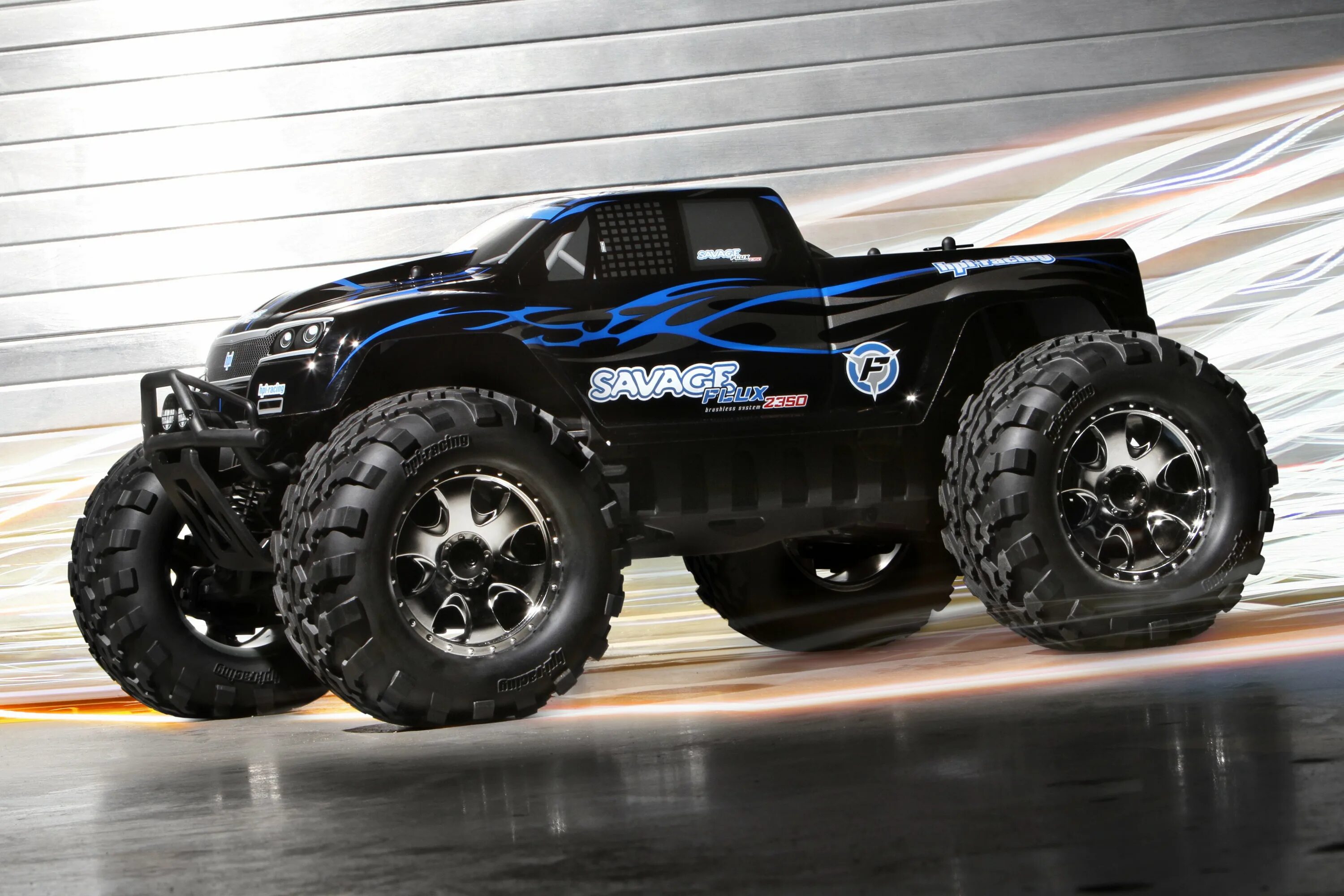 HPI Savage 2350. HPI Savage tunning. Необычные внедорожники. Спортивный внедорожник. Active car