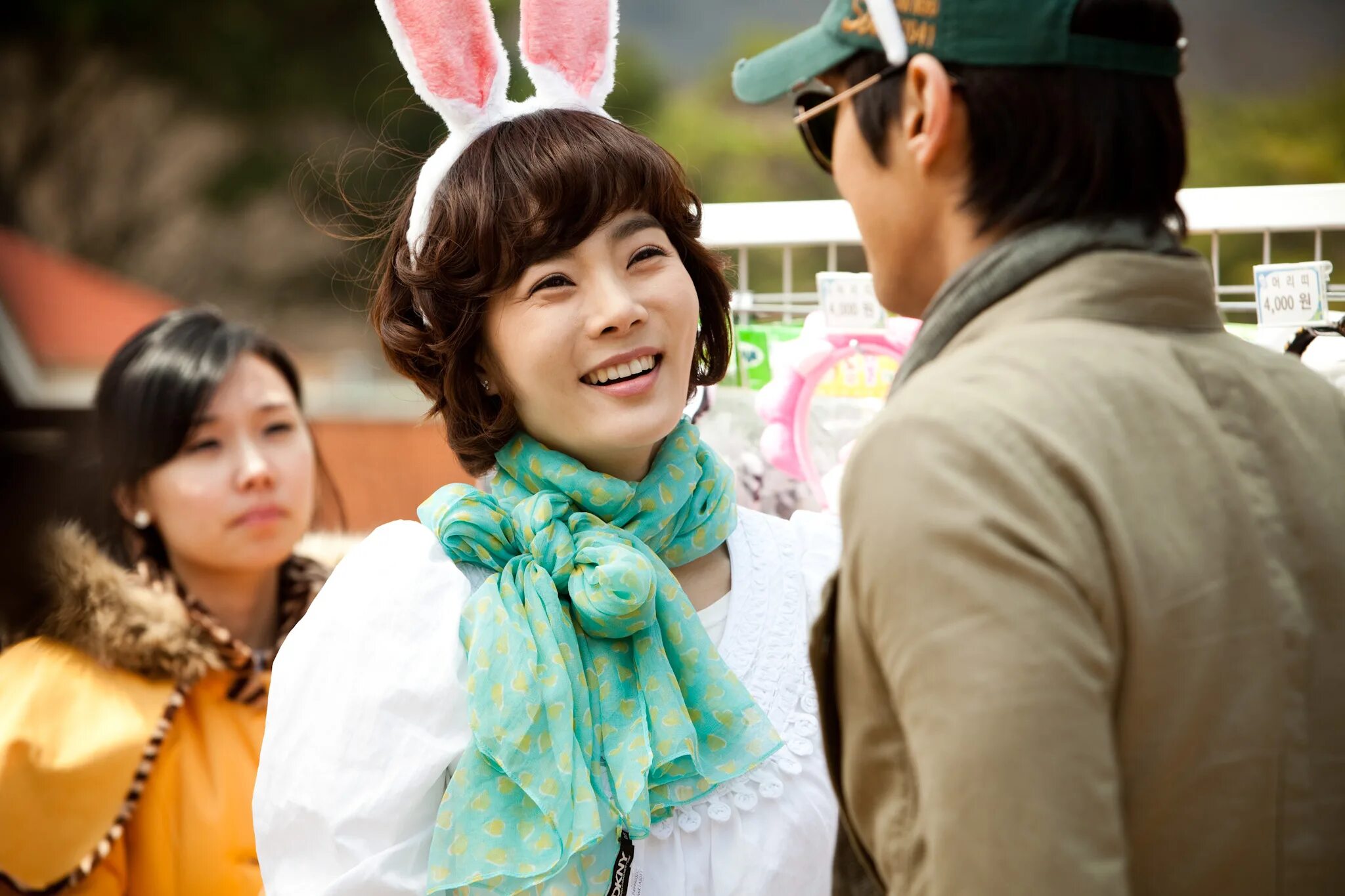 Чха у-мин. Как воспитать врага дорама. Как воспитать врага дорама. Как воспитать врага дорама. Дорама форс мажоры поцелуй.