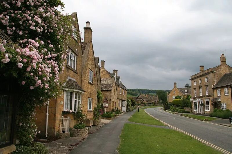 English village. Англия городок Чиппинг-Кэмпден. Эшбери пригород Лондона. Район Котсуолд (графство Глостершир). Сент мери МИД Англия.