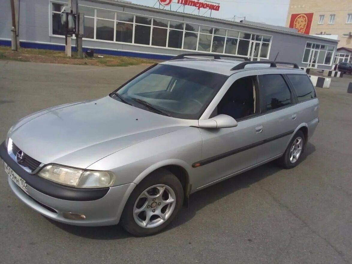 Вектра б 96 года. Opel Vectra, 1997 универсал. Opel Vectra 1997. Opel Vectra b 2001 универсал. Опель Вектра б универсал 1997.