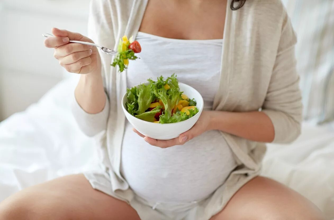 Беременность и еда. Еда беременной женщины.