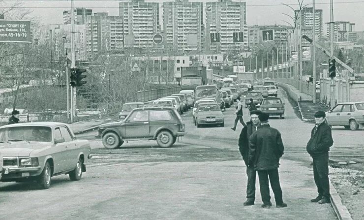 Фото 90 екатеринбург. Екатеринбург 90-е. екатеринбург в 90-е годы. свердловск 2000 год уралмаш. свердловск в 1995 году.