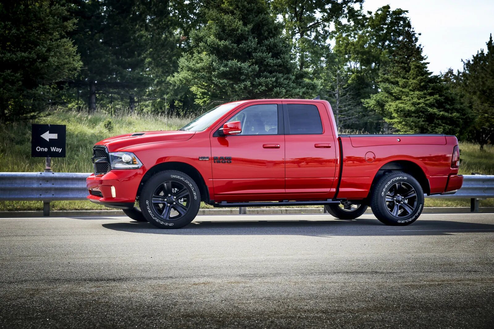 Dodge Ram 1500. Dodge Ram 1500 2017. Dodge Ram Pickup 1500. Ram Додж 1500 2017.